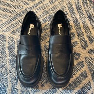 Browns Diana Loafer in black, size 5.5 (35.5)